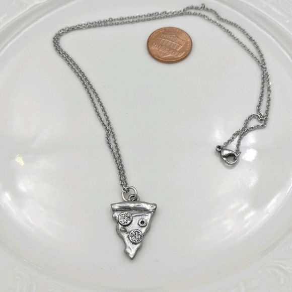 ✨ 3 for 25 ✨ Silver Tone Pizza Slice Necklace - Picture 2 of 6